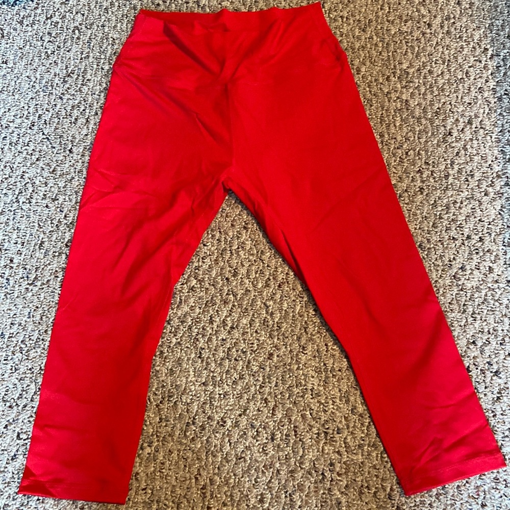 Zyia active red capri size 12